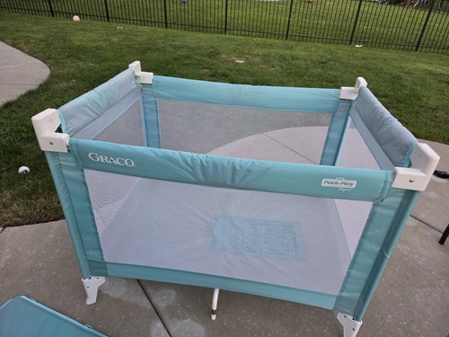Vtg 1990s graco pack play - vtg, 'n